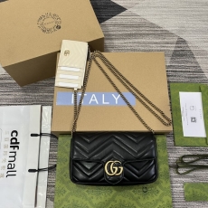 Gucci Satchel Bags